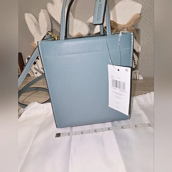 COACH Mini Cashin Tote - Picture 3 of 16